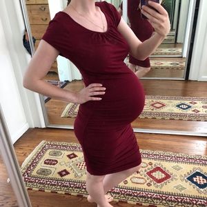 Maternity Bodycon maroon dress